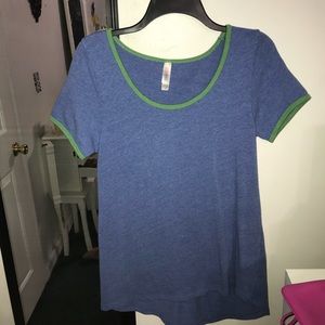 lularoe women’s top